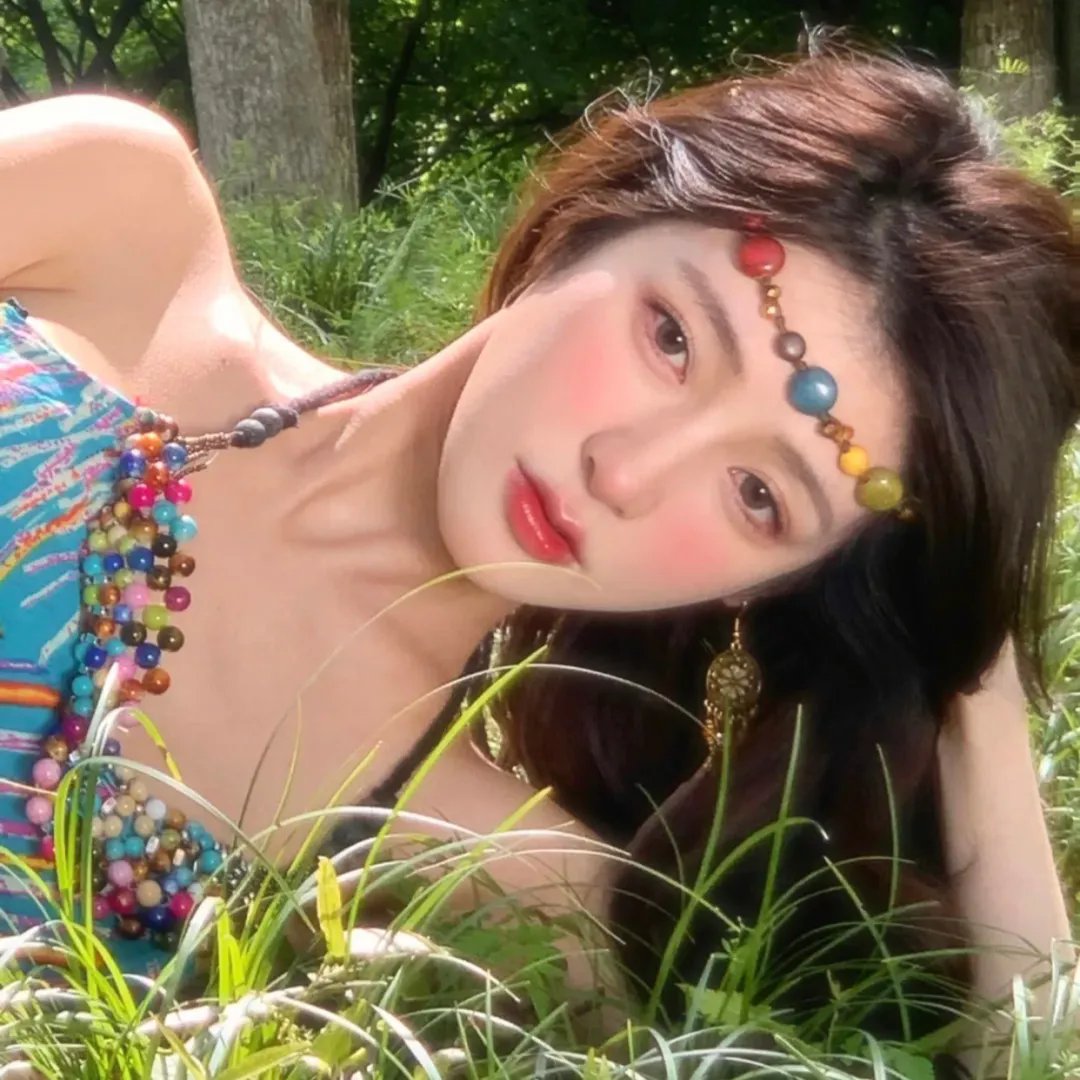 帝乃三姐妹原来很好搞定。 海报