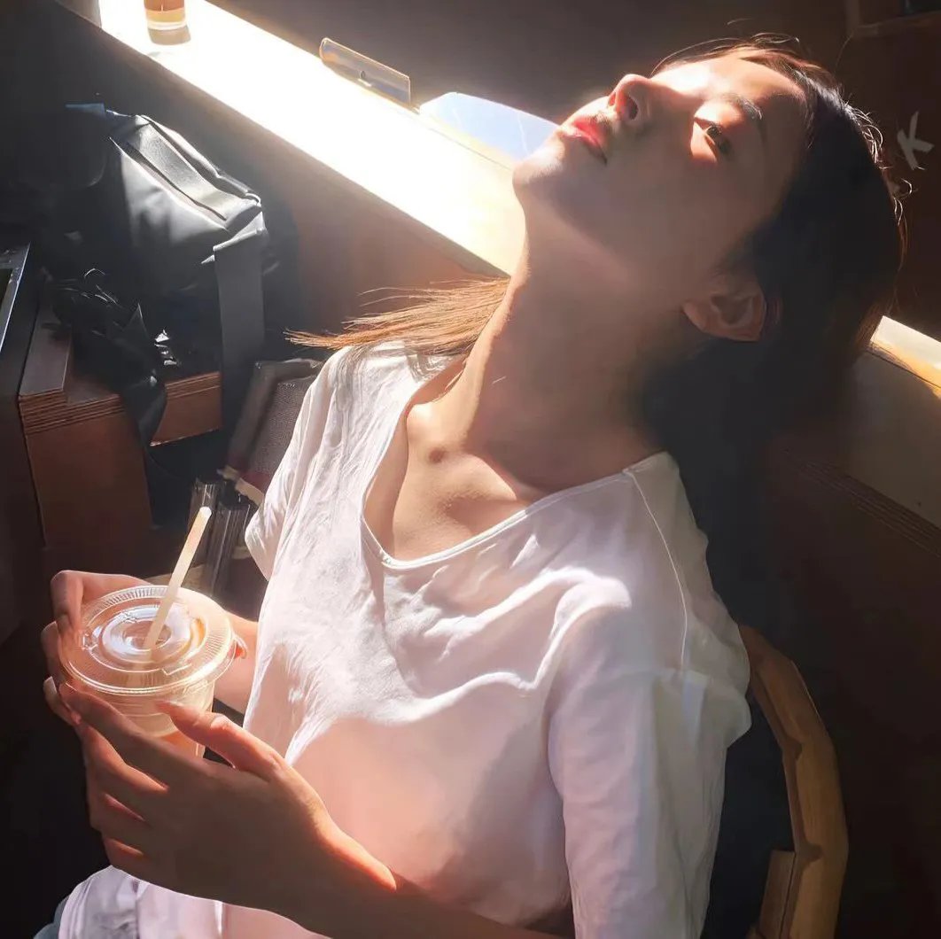 这不是加州 海报